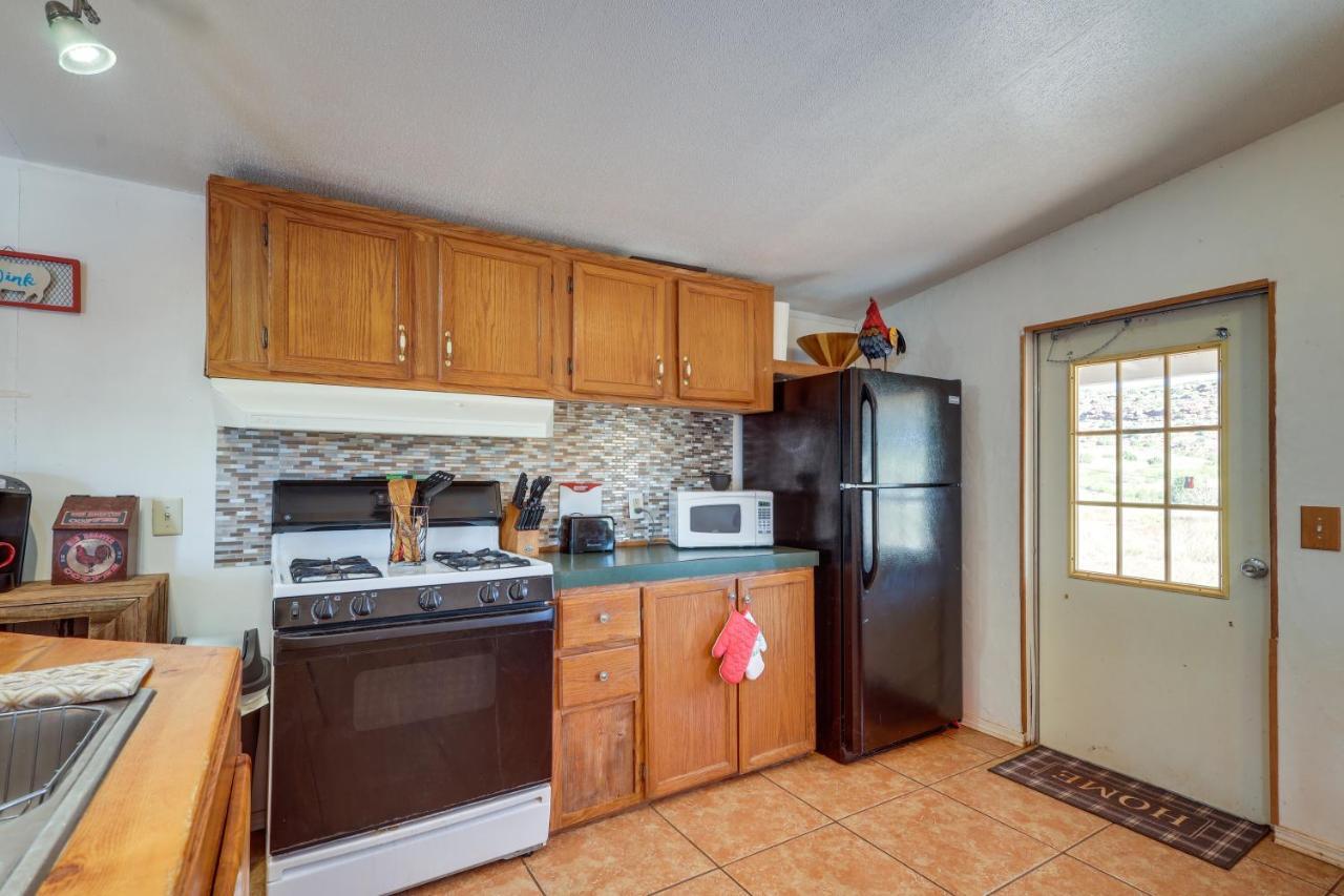 Charming Santa Rosa Home With Mountain Views And Porch 외부 사진